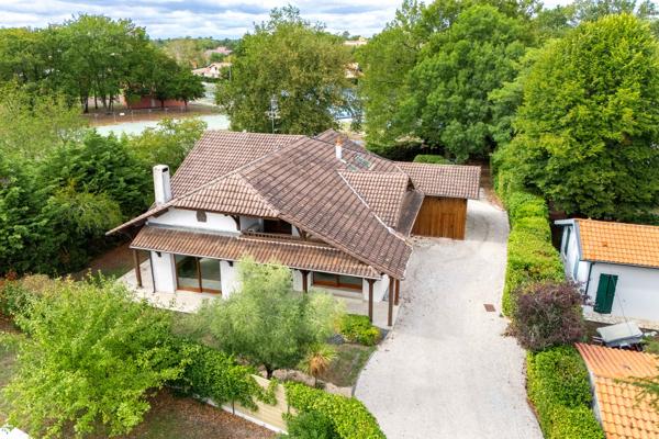 PESSAC – MAISON D’INSPIRATION LANDAISE – 10 PIÈCES – T2 INDÉPENDANT
