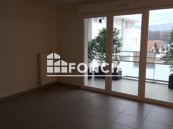 Location Appartement 4 pièces 76 m² - ALLEE DES COMTES DE SAVOIE Barberaz 73000