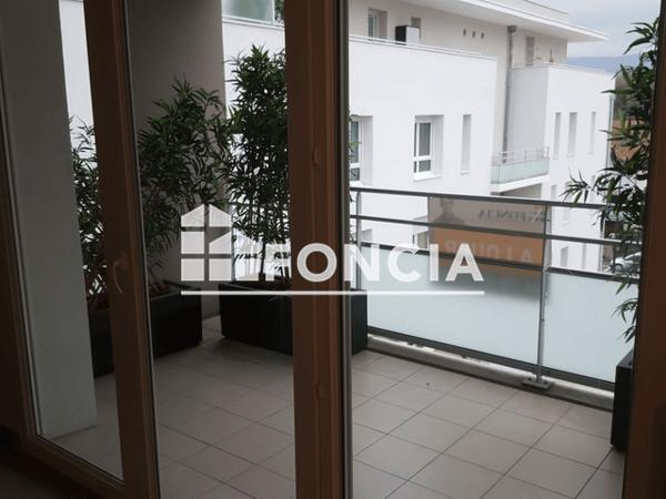Location Appartement 4 pièces 76 m² - ALLEE DES COMTES DE SAVOIE Barberaz 73000