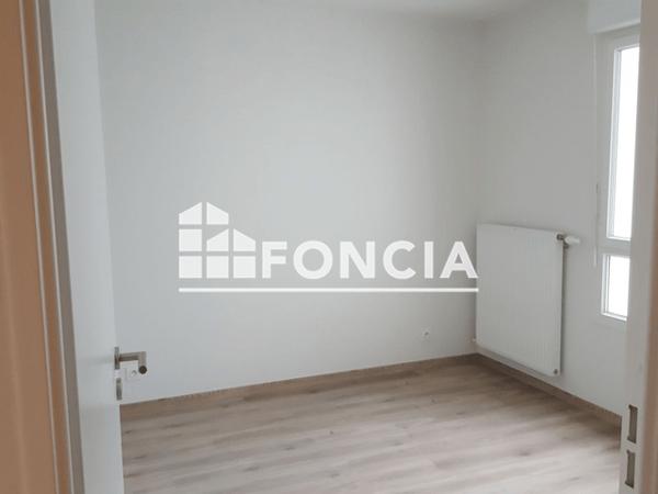 Location Appartement 4 pièces 76 m² - ALLEE DES COMTES DE SAVOIE Barberaz 73000
