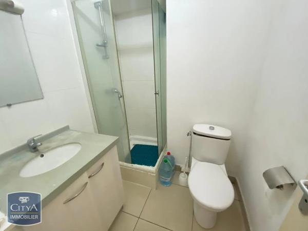 Appartement à louer 1 pièce 23.37m² Saint-Denis (97490)