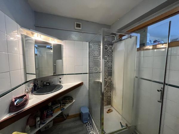 Appartement à vendre |                                       Brest |                                        3 pièces  |  63 m²