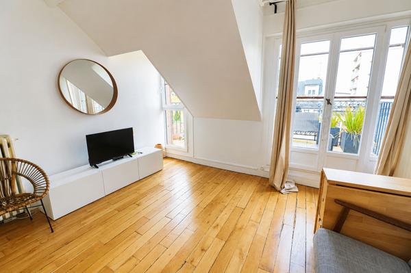 Appartement Paris 1 pièce(s) 22.05 m2