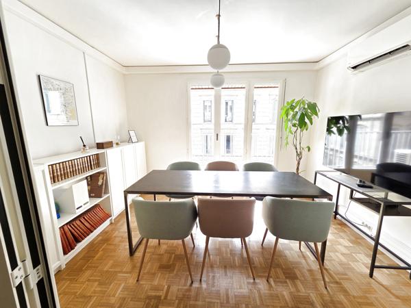 À VENDRE – T3 AVEC BALCON – MARSEILLE 6eme –Vauban