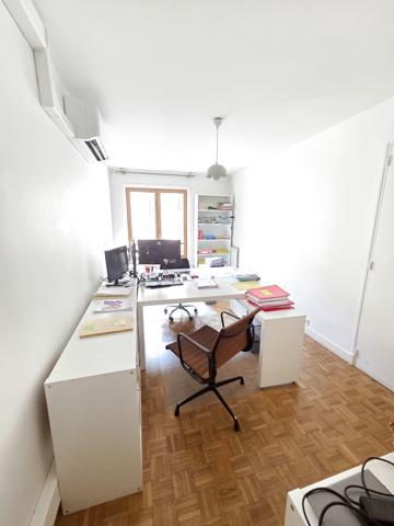 À VENDRE – T3 AVEC BALCON – MARSEILLE 6eme –Vauban