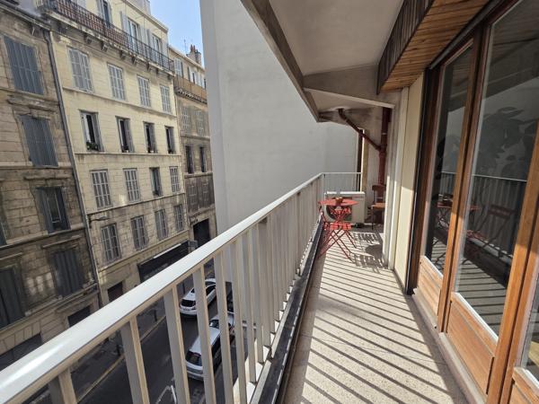 À VENDRE – T3 AVEC BALCON – MARSEILLE 6eme –Vauban
