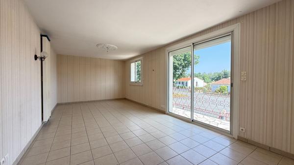 LA CHAIZE LE VICOMTE MAISON A VENDRE 7 pièces 138 m²