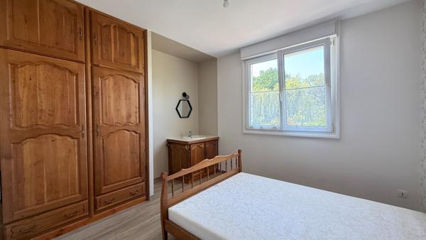 LA CHAIZE LE VICOMTE MAISON A VENDRE 7 pièces 138 m²