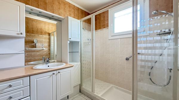 LA CHAIZE LE VICOMTE MAISON A VENDRE 7 pièces 138 m²