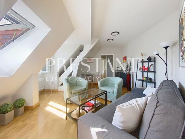 Appartement à vendre à Saint Jean de Luz, proche plage, avec cachet, cave et parking privatif., SAINT JEAN DE LUZ
