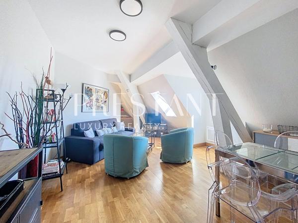 Appartement à vendre à Saint Jean de Luz, proche plage, avec cachet, cave et parking privatif., SAINT JEAN DE LUZ