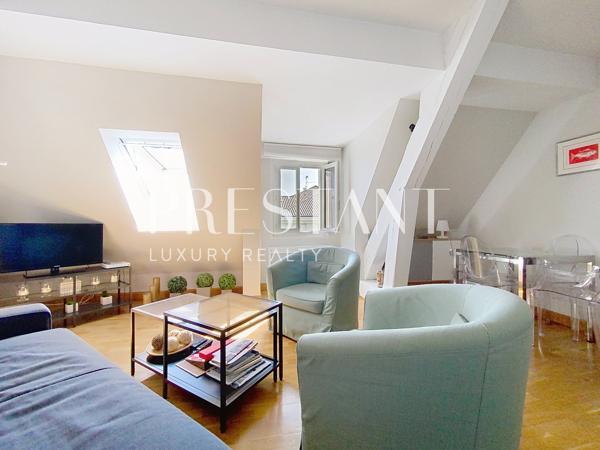 Appartement à vendre à Saint Jean de Luz, proche plage, avec cachet, cave et parking privatif., SAINT JEAN DE LUZ