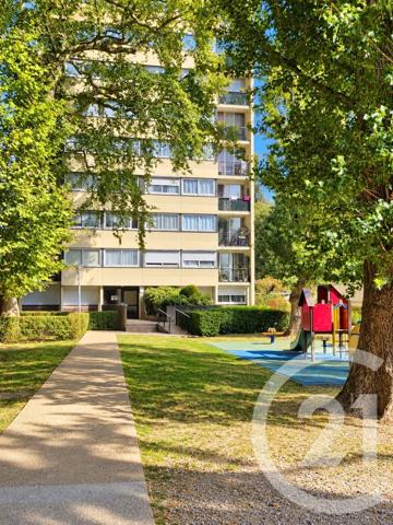 Appartement F2 à vendre  2 pièces - 40,02 m 2   SAVIGNY SUR ORGE  - 91