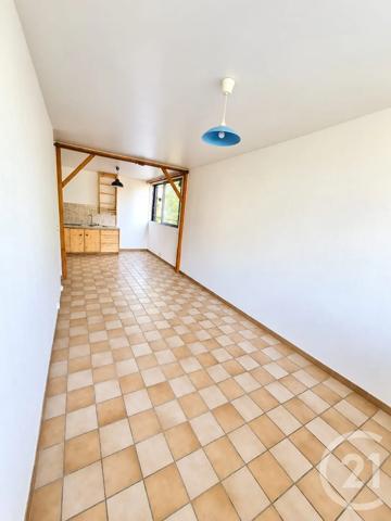 Appartement F2 à vendre  2 pièces - 40,02 m 2   SAVIGNY SUR ORGE  - 91