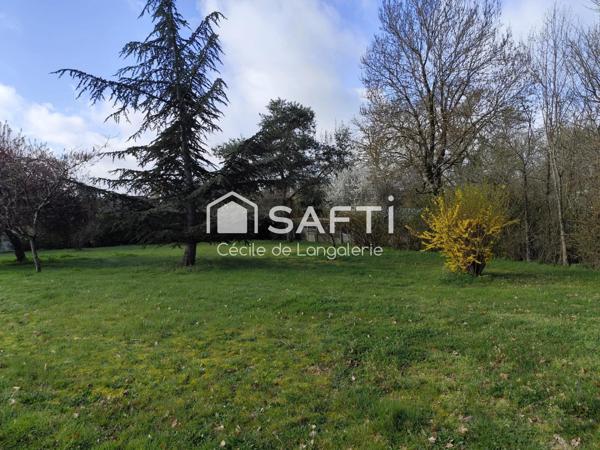 BELLE MAISON  SUR SOUS-SOL AVEC TERRAIN ARBORE
