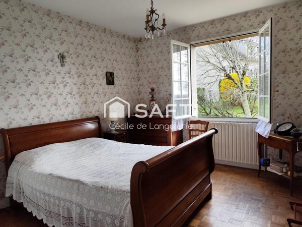 BELLE MAISON  SUR SOUS-SOL AVEC TERRAIN ARBORE