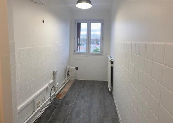 Saint Maur Des Fossés, 94100, quartier de La Pie, appartement de 30M2 avec balcon.