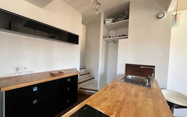 Appartement à vendre    2 pièces • 40 m2 Toulon