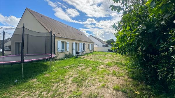 A Vendre - Maison de 102 m² récente de plain-pied proche du centre-ville.
