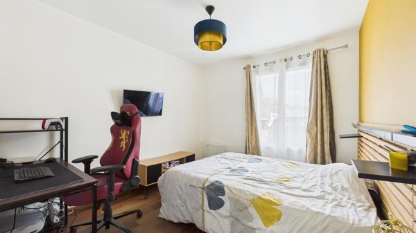 A Vendre - Maison de 102 m² récente de plain-pied proche du centre-ville.