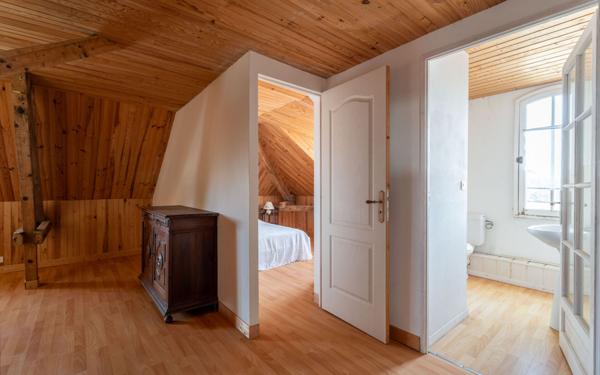 Immeuble à vendre    4 pièces •  Mimizan