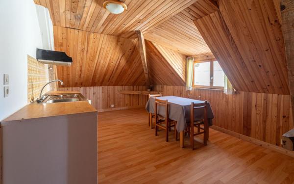 Immeuble à vendre    4 pièces •  Mimizan