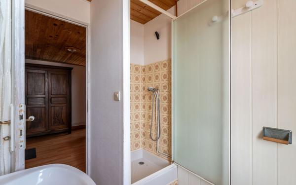 Immeuble à vendre    4 pièces •  Mimizan