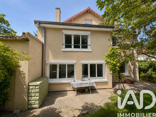 Maison à vendre 4 pièces 91 m² Sainte-Geneviève-des-Bois
