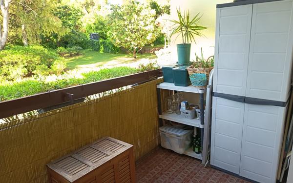 Appartement à vendre    2 pièces • 43 m2 Antibes