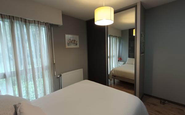 Appartement à vendre    2 pièces • 43 m2 Antibes