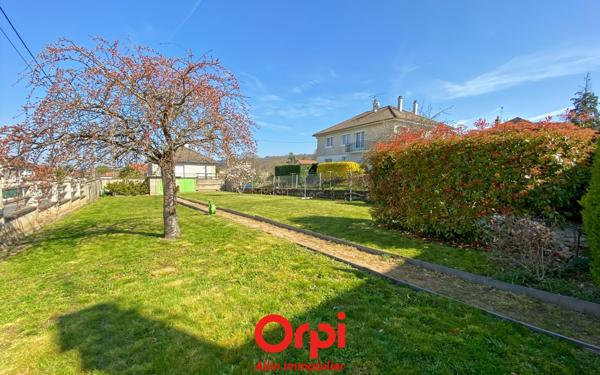 Maison à vendre    4 pièces • 105 m2 Désertines