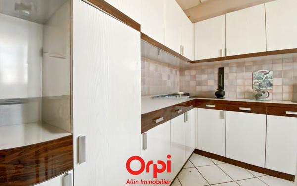 Maison à vendre    4 pièces • 105 m2 Désertines