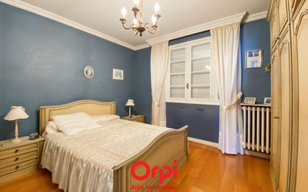 Maison à vendre    4 pièces • 105 m2 Désertines