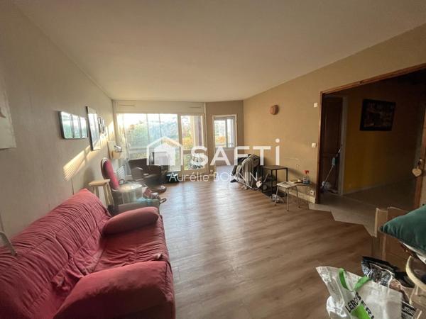 Talence appartement 3 chambres possibilité 4 avec terrasse privative, parking fermé  et cave