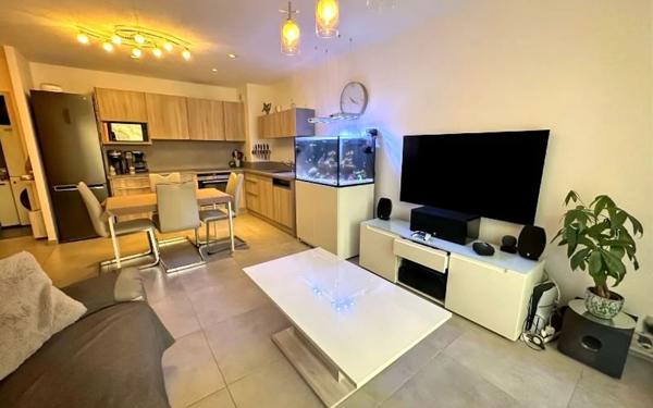 Appartement à vendre    2 pièces • 51 m2 Allonzier-la-Caille