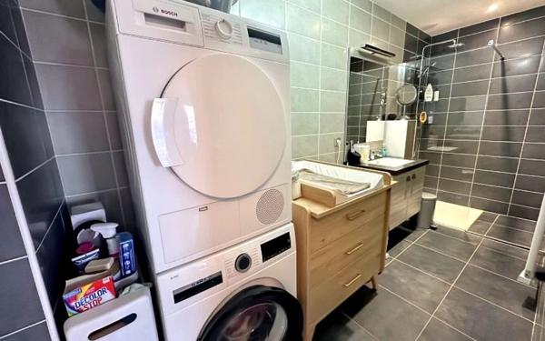 Appartement à vendre    2 pièces • 51 m2 Allonzier-la-Caille