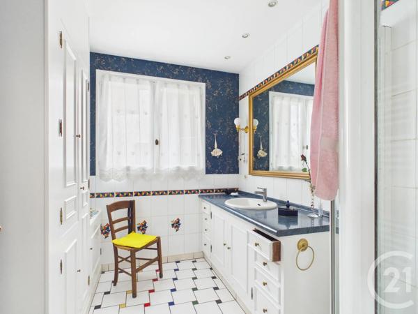 Maison à vendre  5 pièces - 147,14 m 2   LUISANT  - 28