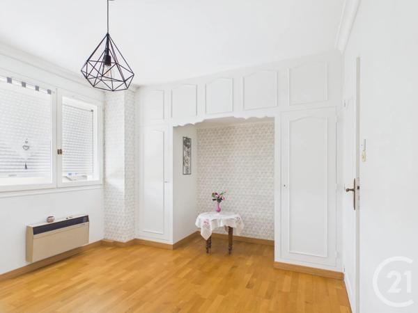 Maison à vendre  5 pièces - 147,14 m 2   LUISANT  - 28