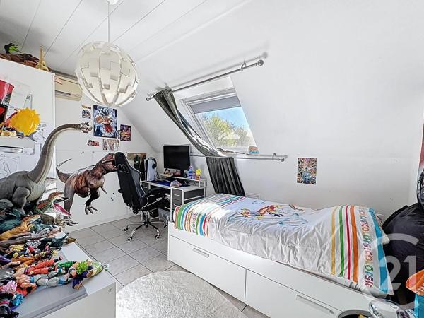 Maison à vendre  6 pièces - 102,22 m 2   SAVIGNY LE TEMPLE  - 77