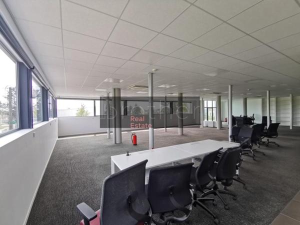 Bureau de 1294 m² à louer à Bordeaux Ouest-Merignac