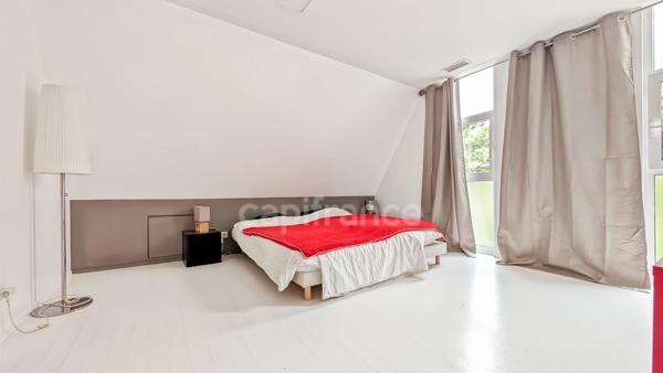 Loft à Chalon-Sur-Saône (71) Loft à vendre de 11 pièces terrasse piscine garage 412.4 m²