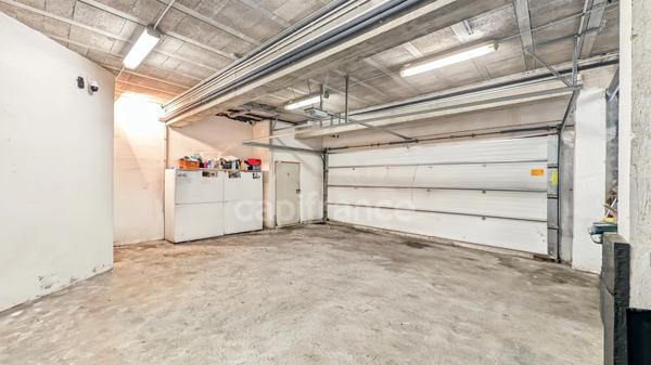 Loft à Chalon-Sur-Saône (71) Loft à vendre de 11 pièces terrasse piscine garage 412.4 m²