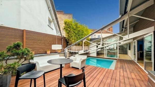 Loft à Chalon-Sur-Saône (71) Loft à vendre de 11 pièces terrasse piscine garage 412.4 m²