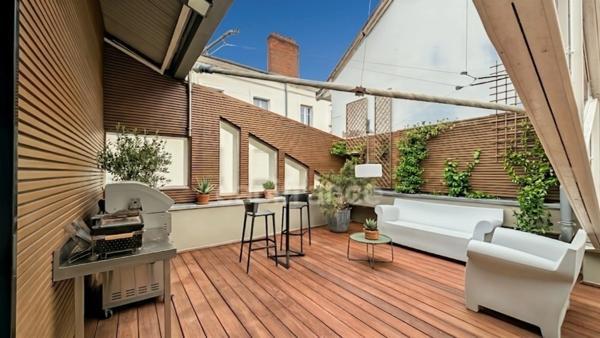 Loft à Chalon-Sur-Saône (71) Loft à vendre de 11 pièces terrasse piscine garage 412.4 m²