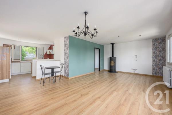 Maison à vendre  5 pièces - 82,17 m 2   YERRES  - 91