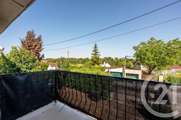 Maison à vendre  5 pièces - 82,17 m 2   YERRES  - 91