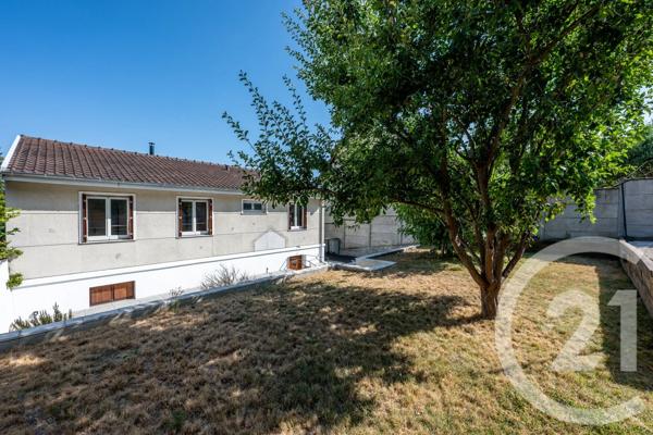 Maison à vendre  5 pièces - 82,17 m 2   YERRES  - 91