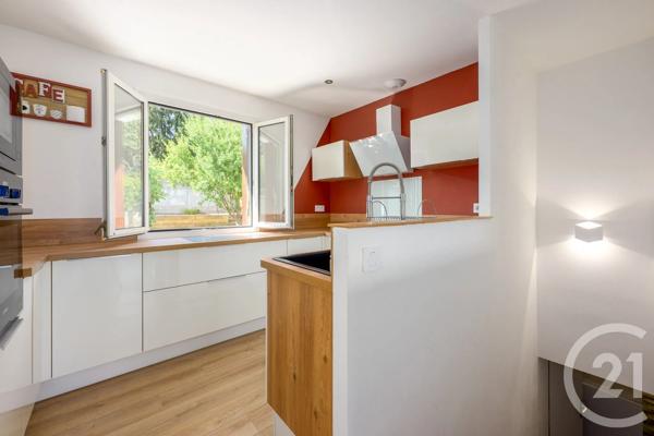 Maison à vendre  5 pièces - 82,17 m 2   YERRES  - 91