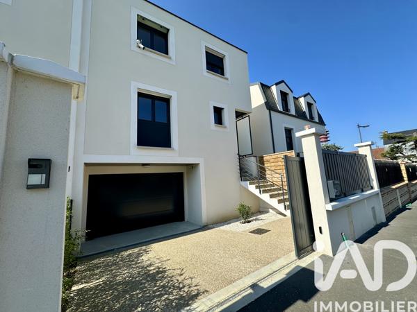 Maison à vendre 6 pièces 140 m² Chennevières-sur-Marne