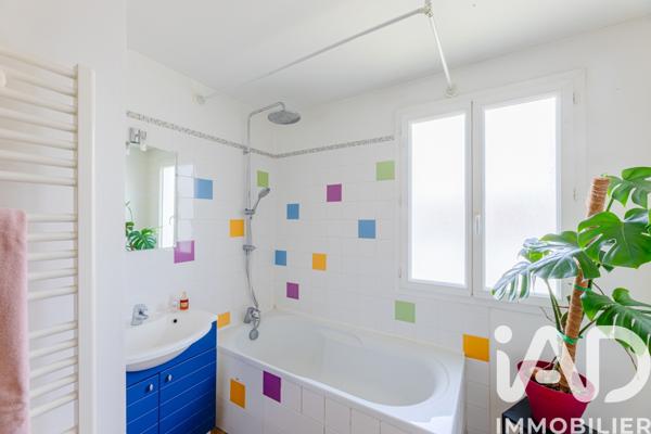 Maison à vendre 7 pièces 138,3 m² Le Plessis-Gassot